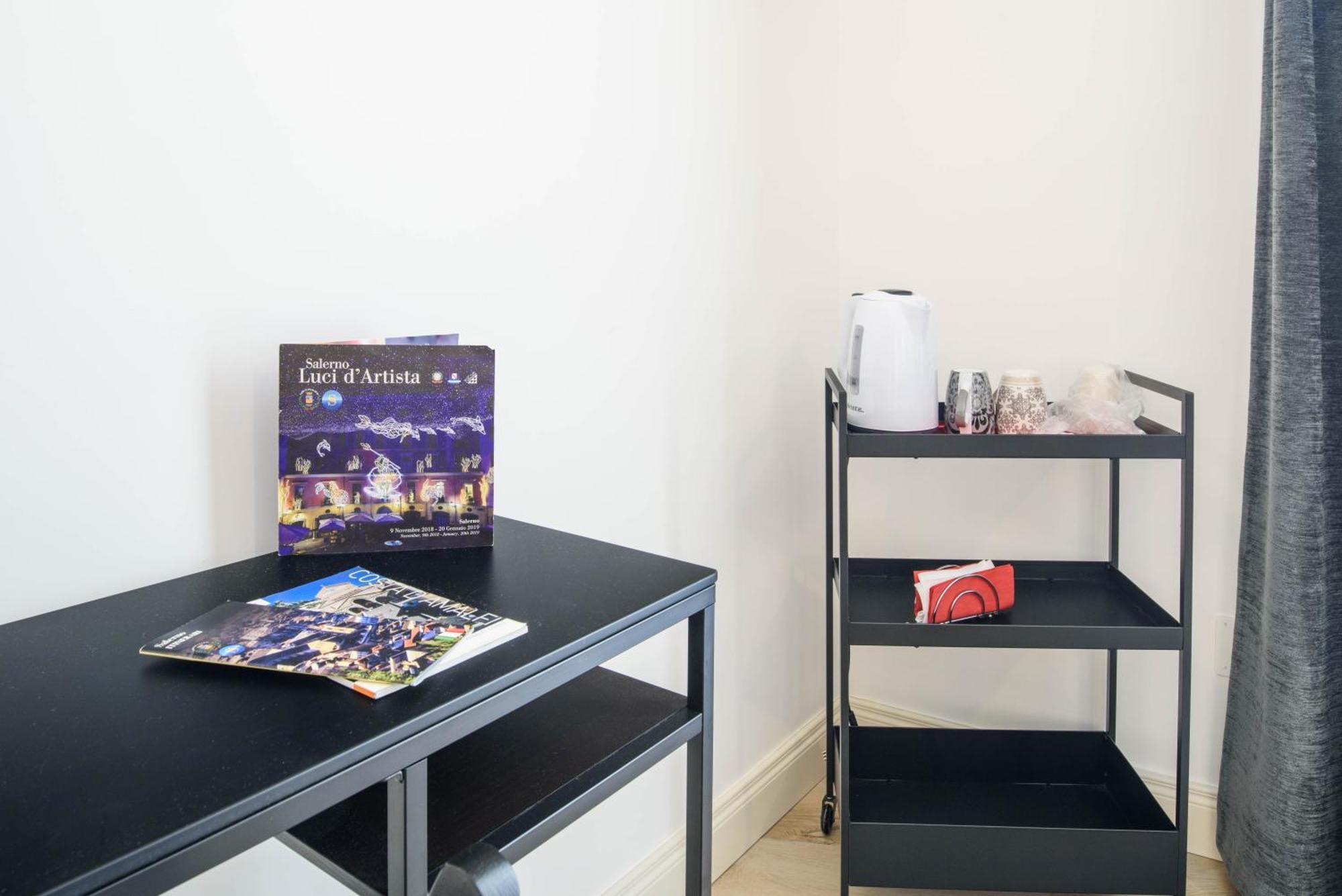 One&One Hotel Salerno Luaran gambar